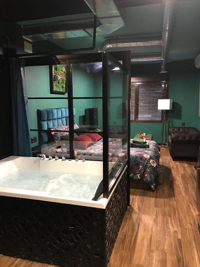 Sevilla Triana Jacuzzi エクステリア 写真